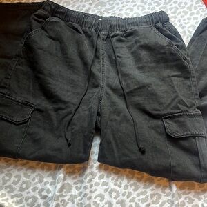 Junior’s SO Super High-Rise Cargo Jogger — Size 15